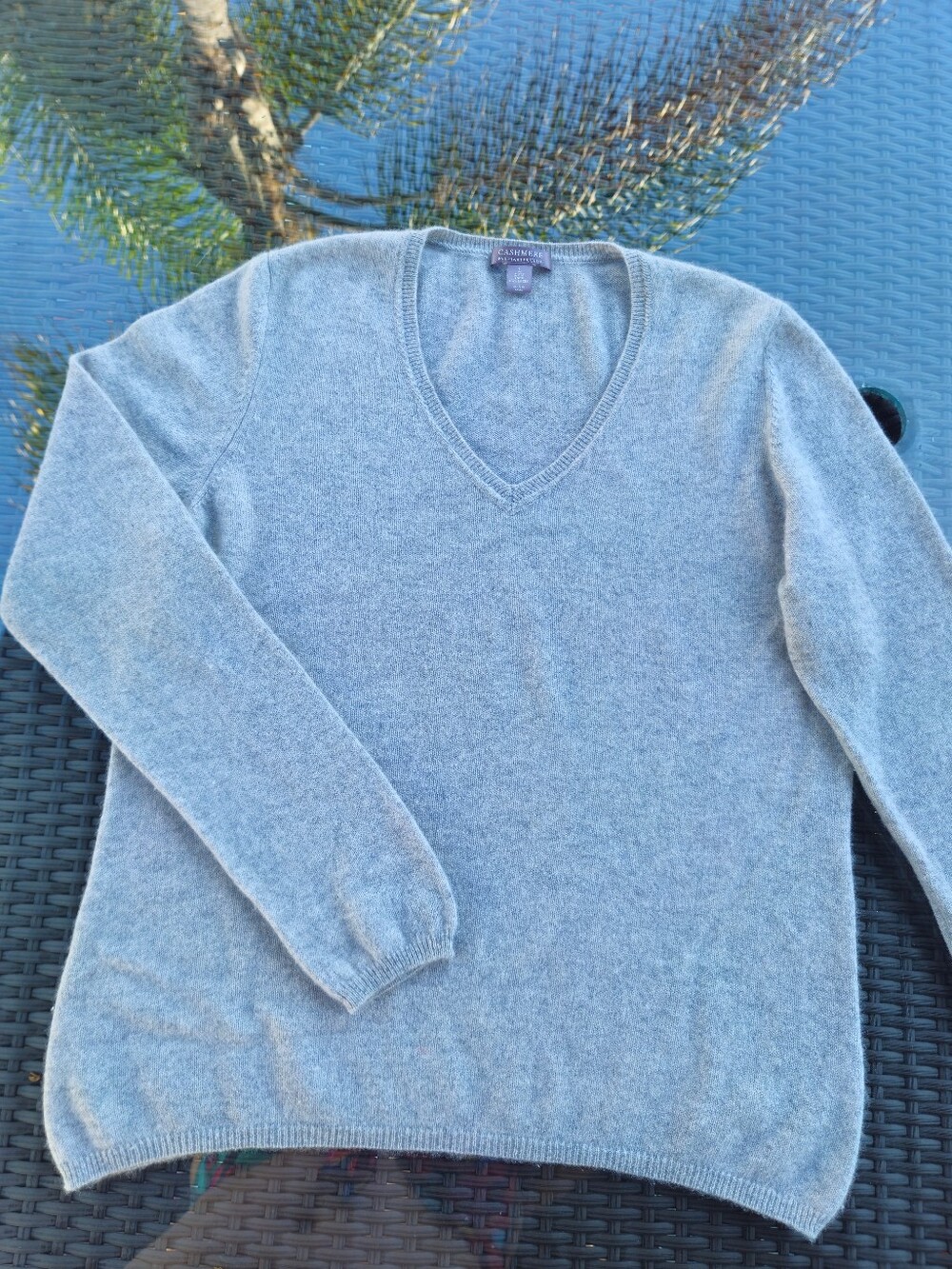 Charter Club Cashmere V-Neck Gray Sweater Size L 100% Cashmere 2-Ply Soft Cozy